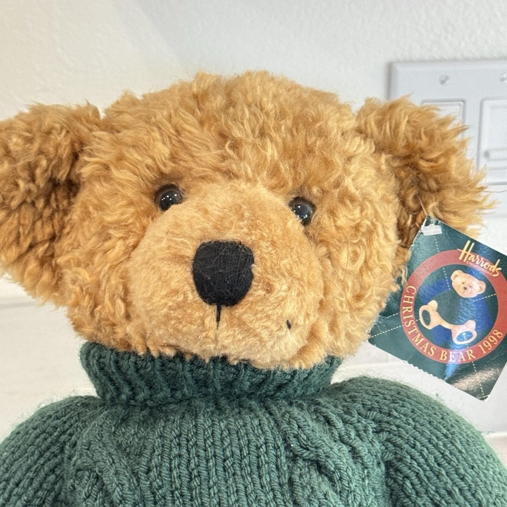 Teddy Bear Harrods Knightsbridge Christmas Bear 1998 Green Sweater Plush Tag